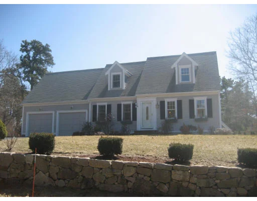 Unit for sale at 30 Palmer Rd, Mashpee, MA 02649