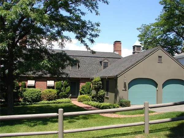 Unit for sale at 31 Lincoln House Point, Swampscott, MA 01907