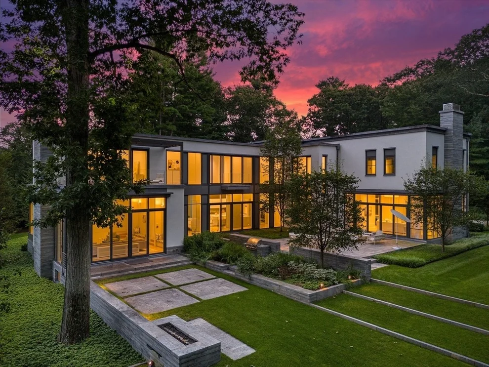 Unit for sale at 70 Possum Rd, Weston, MA 02493