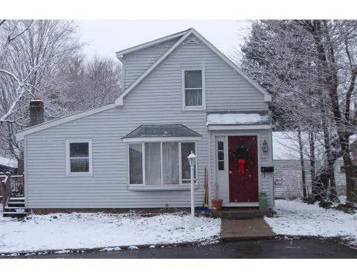 Unit for sale at 111 Center, Easton, MA 02356
