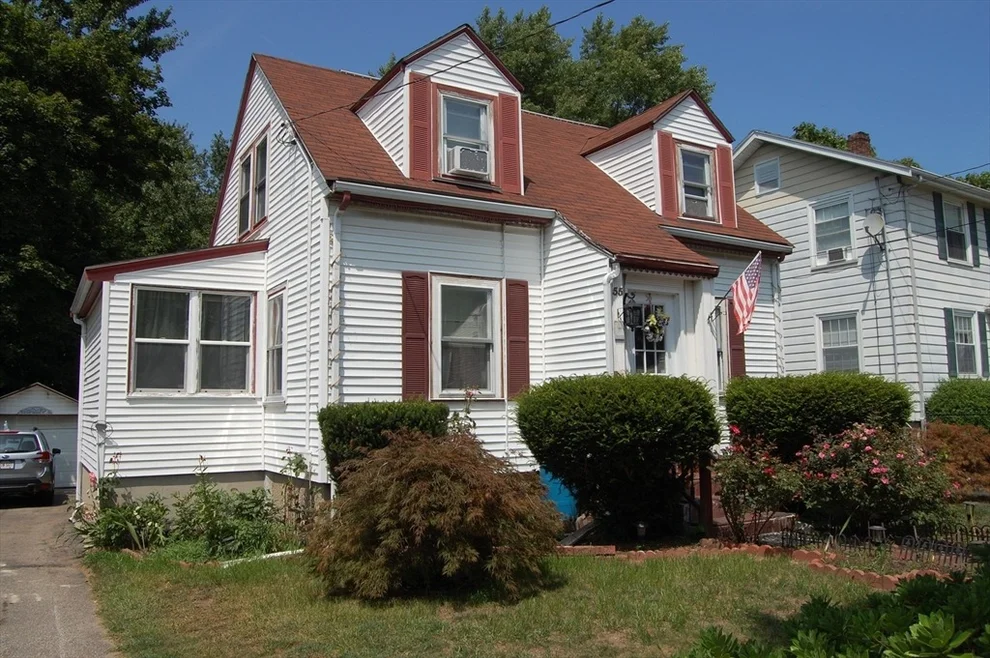 Unit for sale at 55 Brook Rd, Quincy, MA 02169