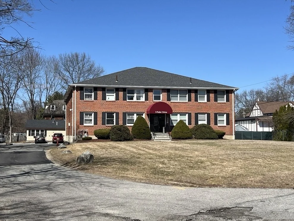 Unit for sale at 3 Pailet Dr, Chelmsford, MA 01863