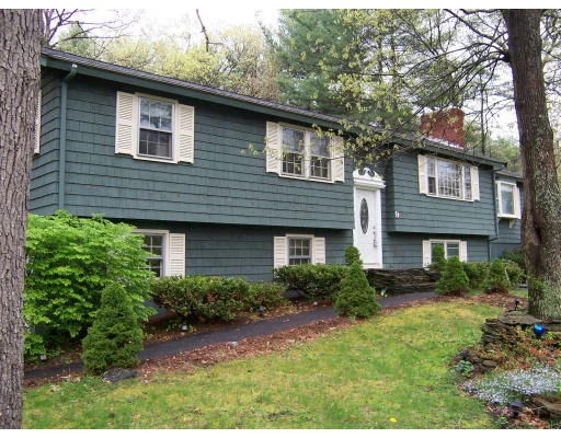 Unit for sale at 9 Tremont Rd, Chelmsford, MA 01824