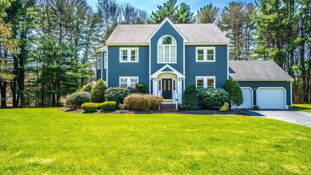 Unit for sale at 120 Grace Ln, Stoughton, MA 02072