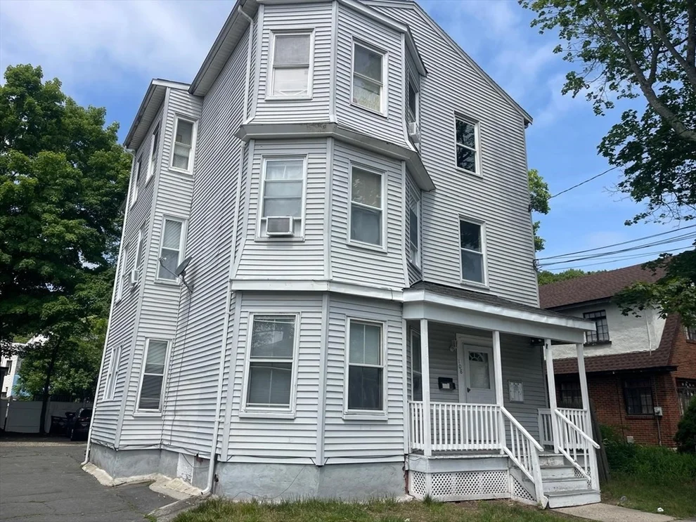 Unit for sale at 108 Grove St, Lynn, MA 01905