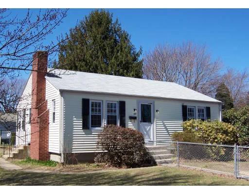 Unit for sale at 27 Lonsdale Street, West Warwick, RI 02893