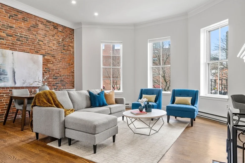 Unit for sale at 6 Columbus Sq, Boston, MA 02116