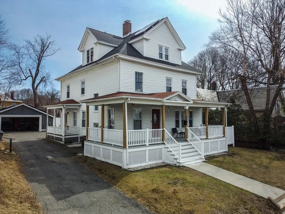 Unit for sale at 102 Chestnut St, Gardner, MA 01440