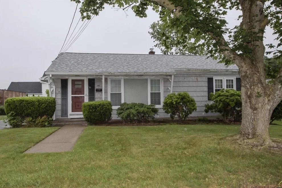 Unit for sale at 196 Luther Ave, Somerset, MA 02726