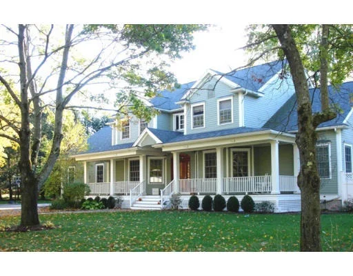 Unit for sale at 9 Old Tavern Road, Wayland, MA 01778