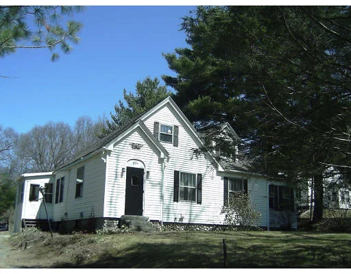 Unit for sale at 454 Ne. Main, Douglas, MA 01516