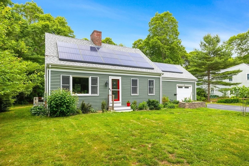 Unit for sale at 59 Coleridge Dr, Falmouth, MA 02540