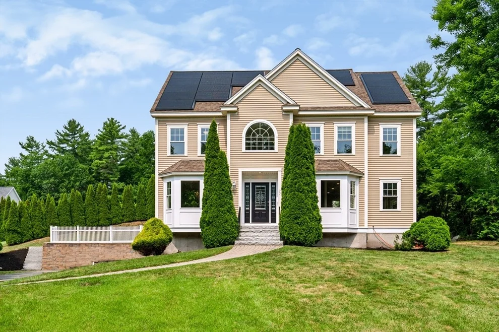 Unit for sale at 77 Boston St, Middleton, MA 01949