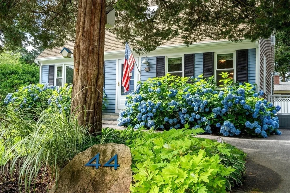 Unit for sale at 44 Hillside Avenue, Falmouth, MA 02556