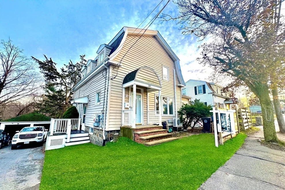 Unit for sale at 119 Highland Ave, Salem, MA 01970