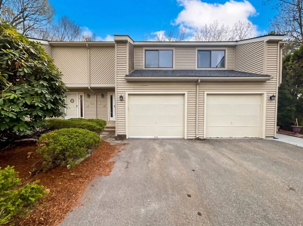 Unit for sale at 20 Lordvale Blvd, Grafton, MA 01536
