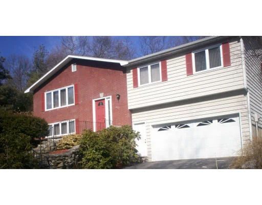 Unit for sale at 3 Amberwood Drive, Winchester, MA 01890