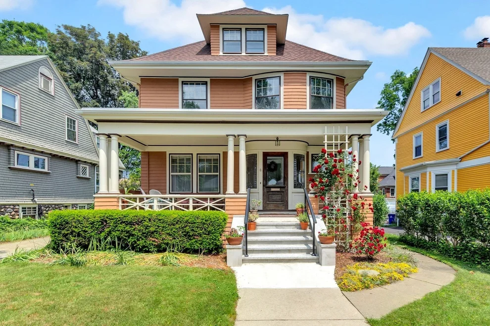 Unit for sale at 8 Centervale Park, Boston, MA 02124