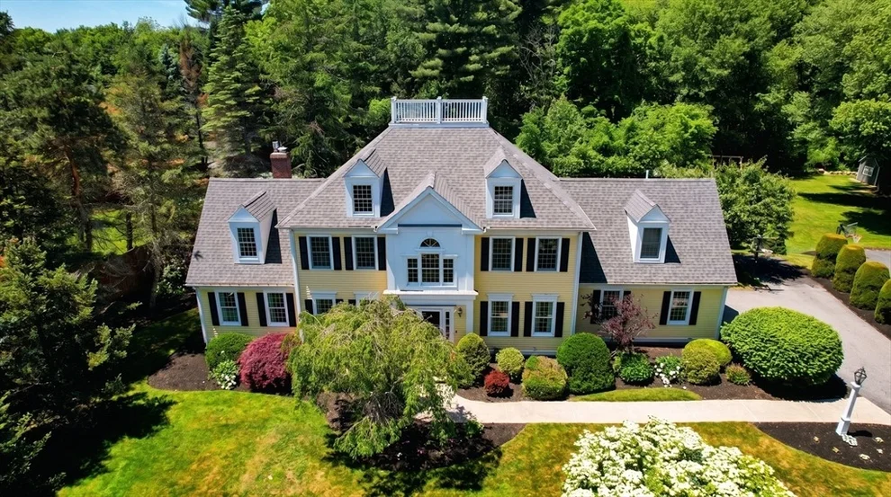 Unit for sale at 4 Macintyre Drive, North Reading, MA 01864