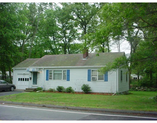 Unit for sale at 252 Chestnut St, Randolph, MA 02368