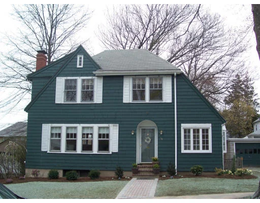 Unit for sale at 14 Governors Rd, Milton, MA 02186
