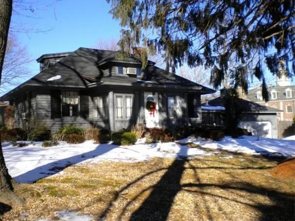 Unit for sale at 7 Lowell Street, Andover, MA 01810