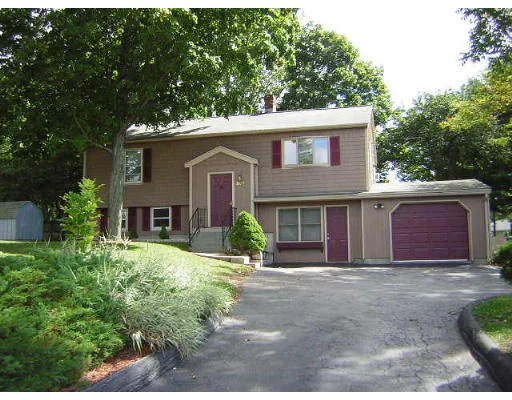 Unit for sale at 507 Dennison Dr, Southbridge, MA 01550
