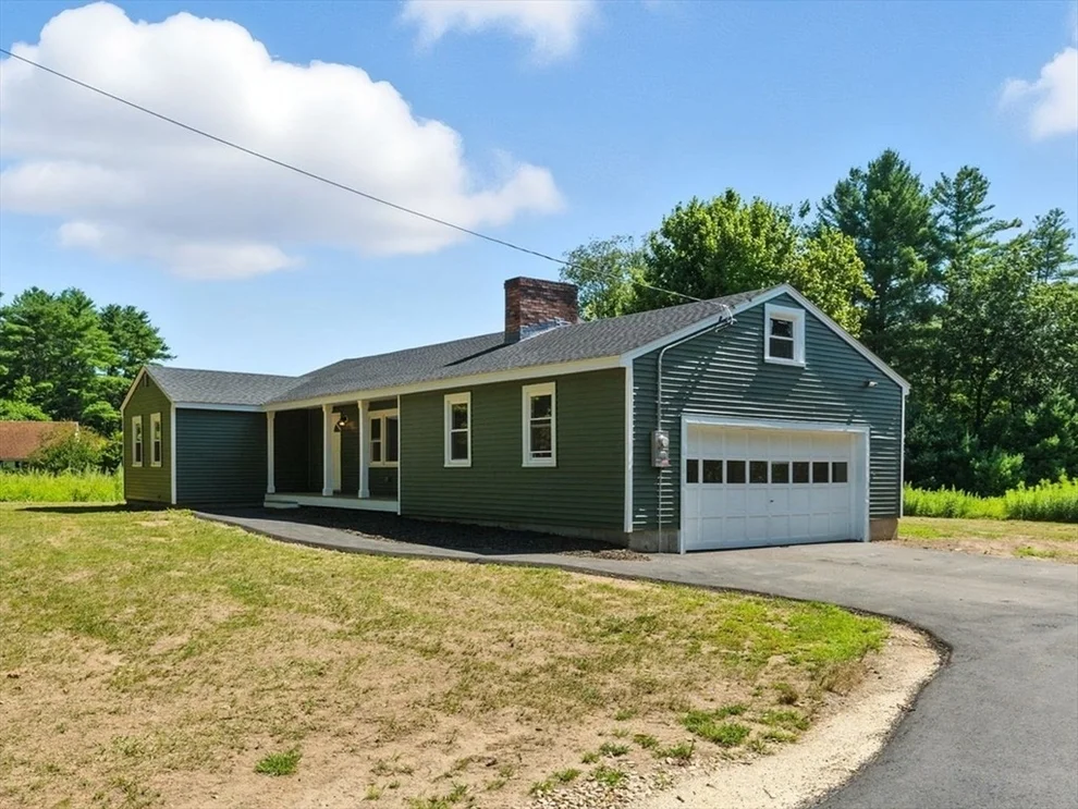 Unit for sale at 126 Shirley St, Pepperell, MA 01463
