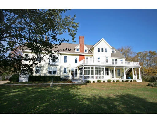 Unit for sale at 25 Pondlet Place, Falmouth, MA 02540