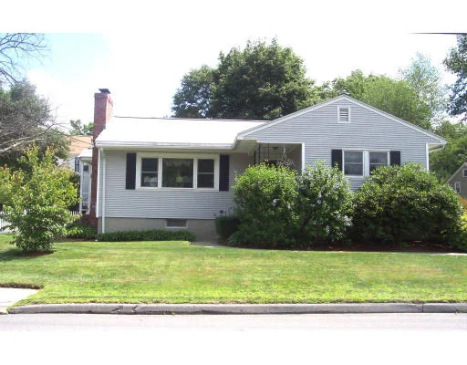 Unit for sale at 36 Preston Street, Wakefield, MA 01880