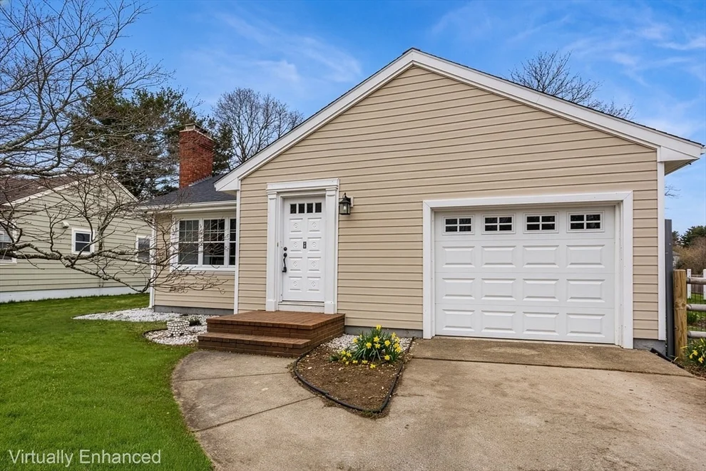 Unit for sale at 1064 Somerset Ave, Dighton, MA 02764