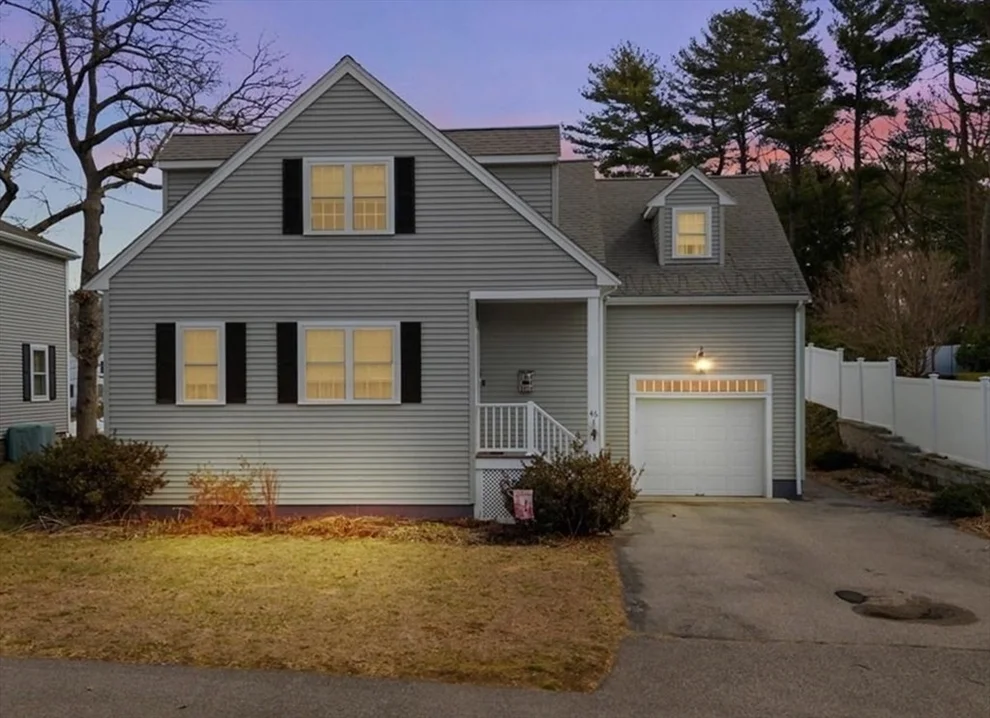 Unit for sale at 46 Great Pond Rd, Weymouth, MA 02190