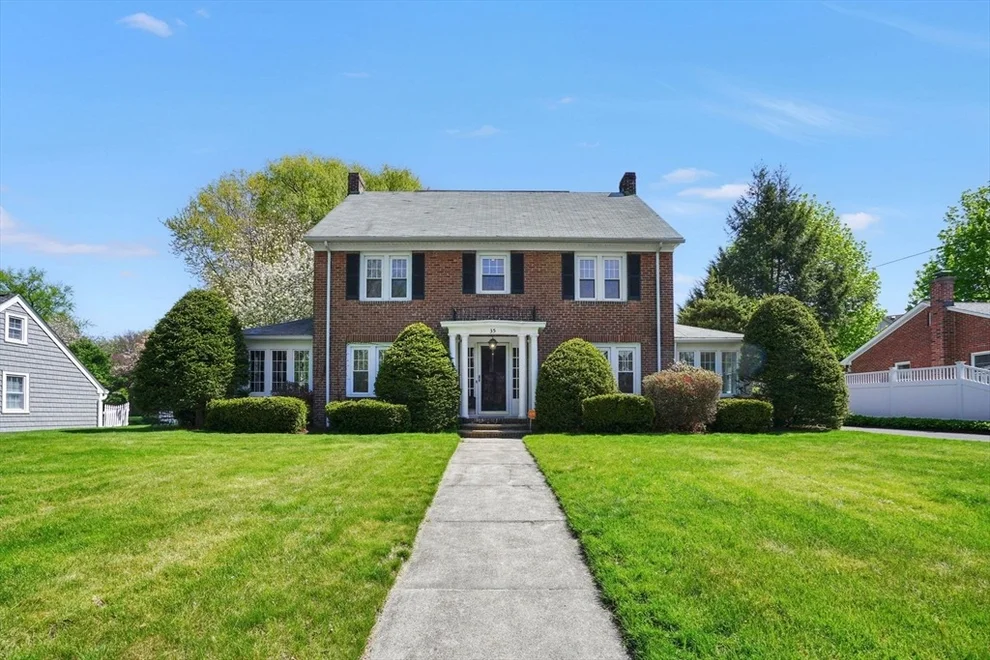 Unit for sale at 35 Shefford St, Springfield, MA 01107