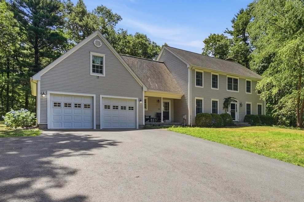 Unit for sale at 95 Mount Hope, North Attleboro, MA 02760