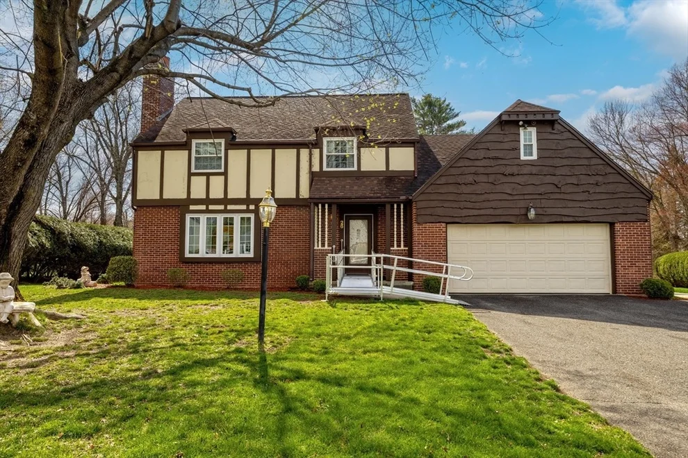 Unit for sale at 26 Kimberly Dr, South Hadley, MA 01075