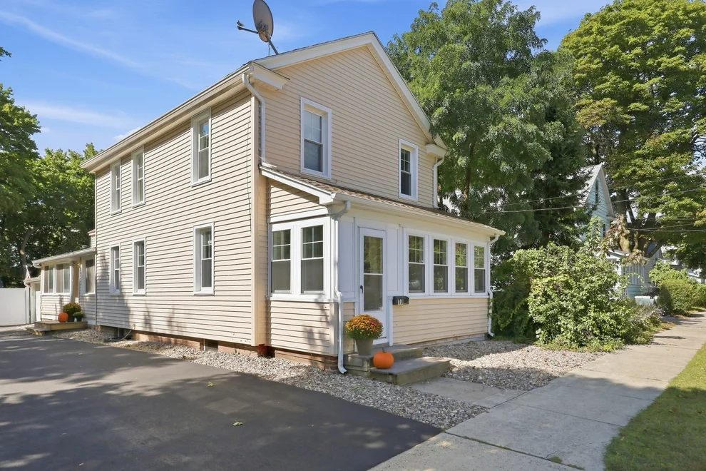 Unit for sale at 10 Canal St, South Hadley, MA 01075