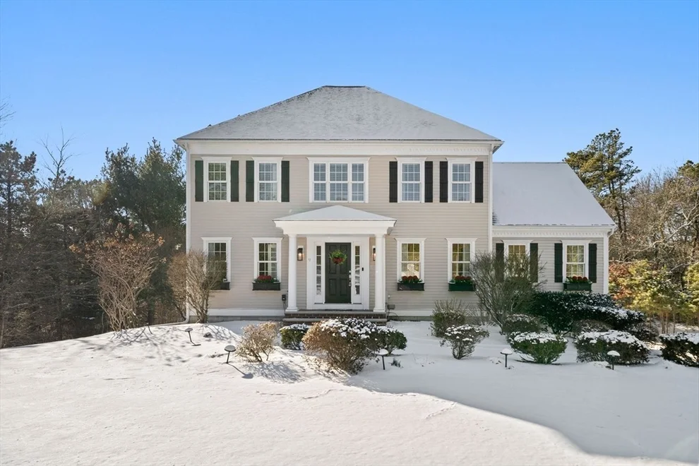 Unit for sale at 9 Seagrass Trl, Plymouth, MA 02360