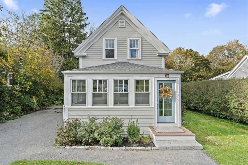 Unit for sale at 119 Pleasant Street, Cohasset, MA 02025