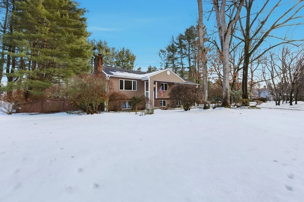 Unit for sale at 203 Green Hill Rd, Longmeadow, MA 01106