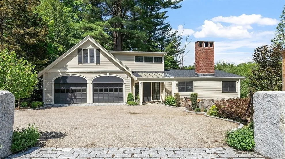 Unit for sale at 196 Elm St, Concord, MA 01742