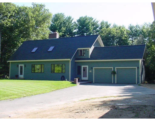 Unit for sale at 5 Hiddenwood Path, Littleton, MA 01460