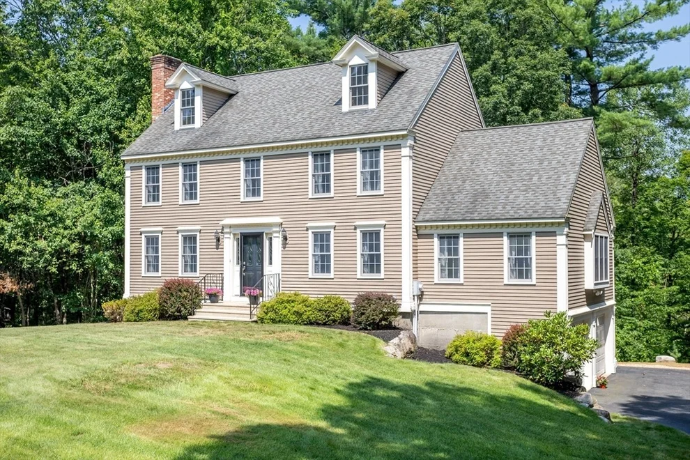 Unit for sale at 16 Hillside Dr, Townsend, MA 01469