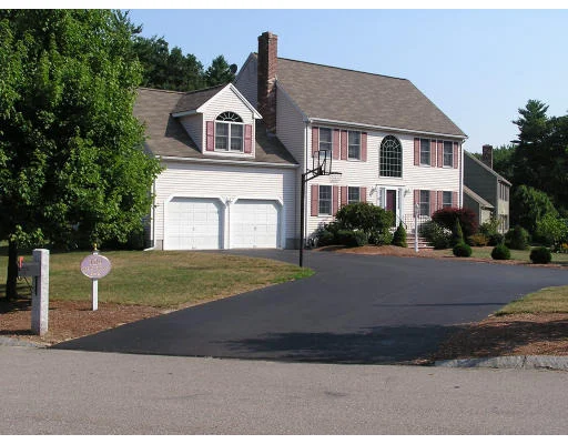 Unit for sale at 124 Eric Dr., Franklin, MA 02038