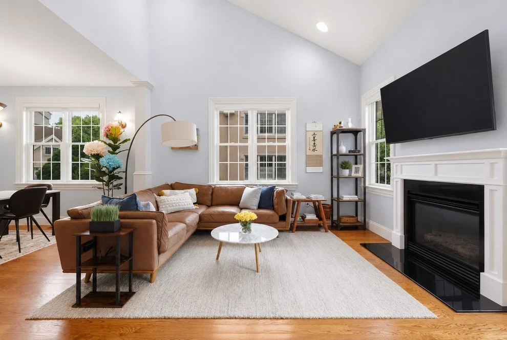 Unit for sale at 287 Langley, Newton, MA 02459