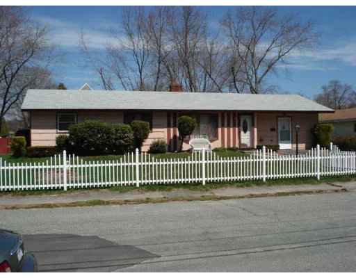 Unit for sale at 26 Loud Rd, Holbrook, MA 02343