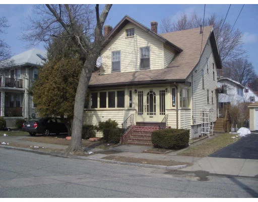 Unit for sale at 132 Kemper St, Quincy, MA 02170