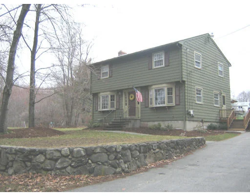 Unit for sale at 5 Westland Dr, Tewksbury, MA 01876