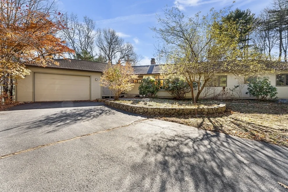Unit for sale at 84 Davison Dr., Lincoln, MA 01773