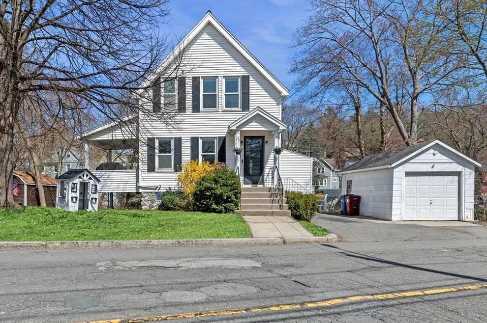 Unit for sale at 431 Swains Pond Ave, Melrose, MA 02176