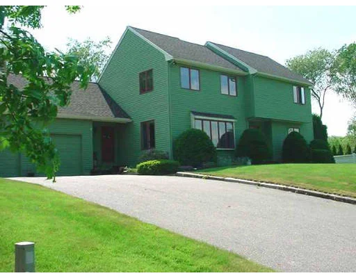 Unit for sale at 41 Fox Hill Road, North Andover, MA 01845